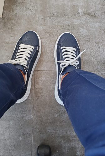 Geralt Urban Lacivert photo review